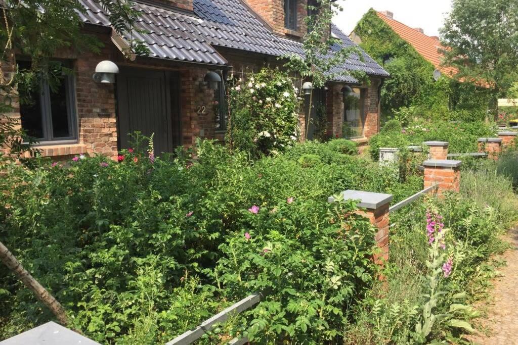 Ferienwohnung In Peetzig Am See Angermunde Exterior foto